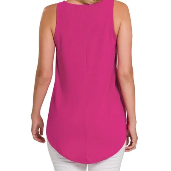 SLEEVELESS ROUND NECK & ROUND HEM TOP - Picture 2 of 3